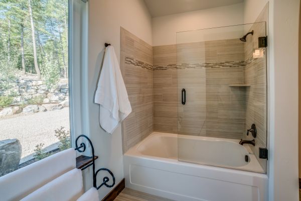 Tub Conversion Service in Lynnwood