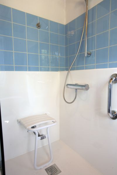 Elderly Shower Installation in Lynnwood
